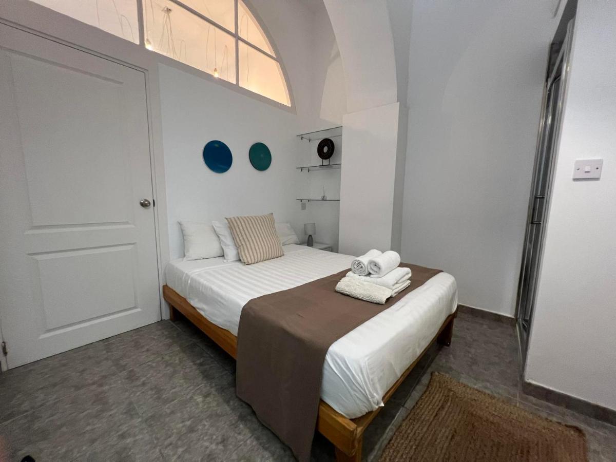 Apartament Quirky 1Br Just Off Main Street Prime Location Gibraltar Zewnętrze zdjęcie